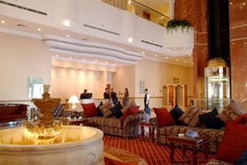 Отель Rydges Plaza Доха Экстерьер фото